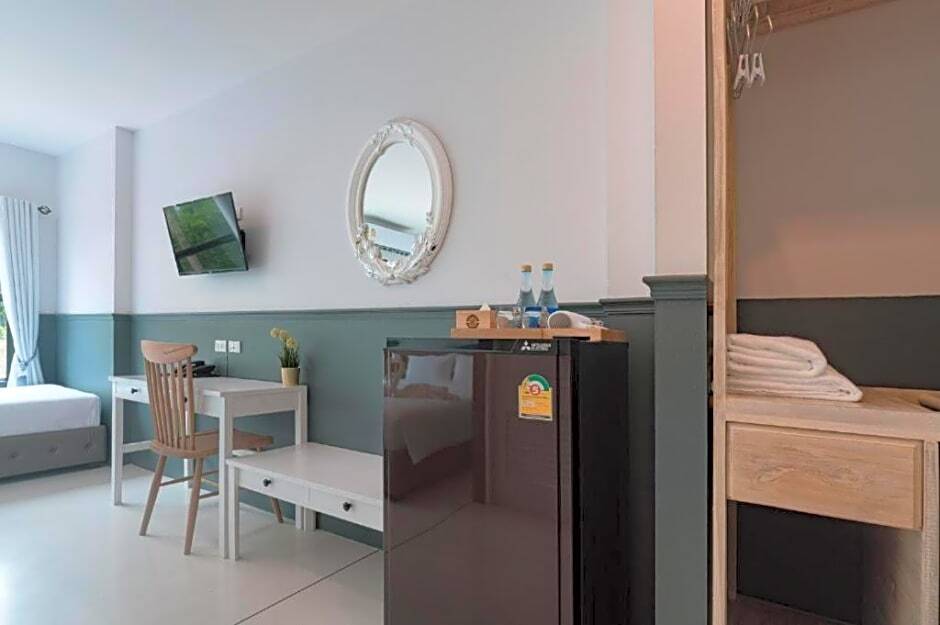 Чумпхон: Chanita Hotel Chumphon