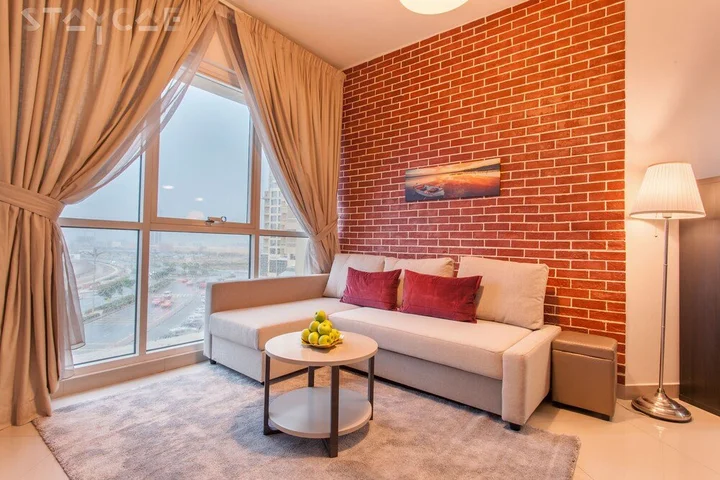 Дубай: Staycae Lakeside