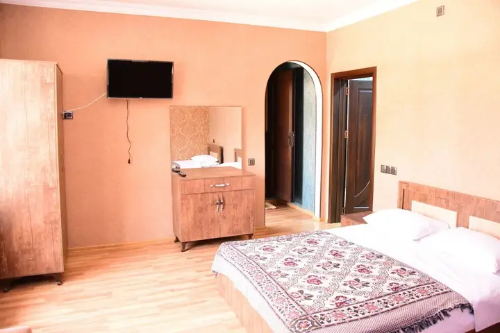 carousel image 3