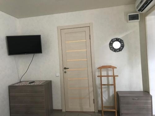 Гагра: Guest house Chetyre Sezona