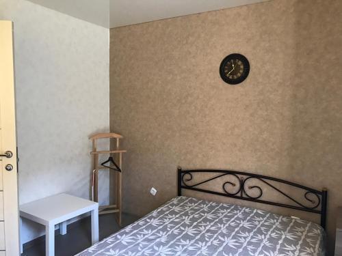 Гагра: Guest house Chetyre Sezona
