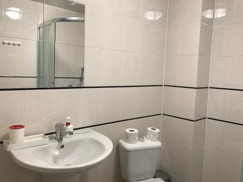 Гагра: Guest house Chetyre Sezona