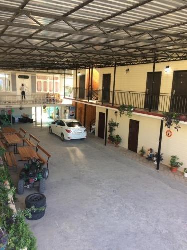 Багрипш: Guest house u Mishy