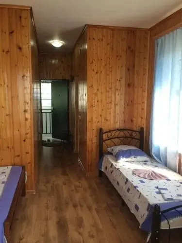 Багрипш: Guest house u Mishy