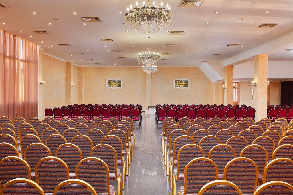 Сухум: Интер-Сухум