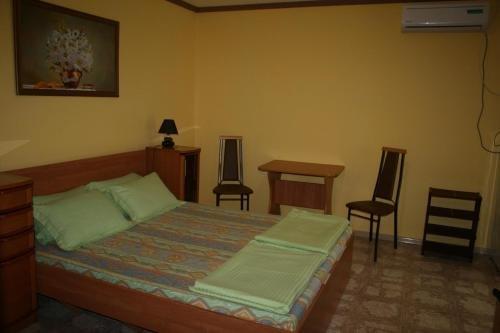 Золотая бухта: Guesthouse Asya