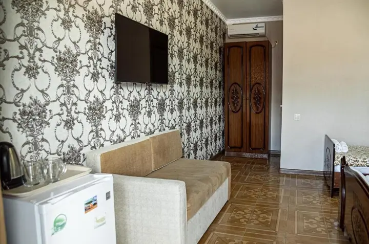 Лдзаа: Mini Hotel Green House