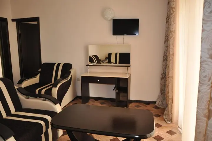 Новый Афон: Mini Hotel Lidia