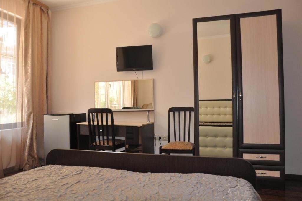 Новый Афон: Mini Hotel Lidia