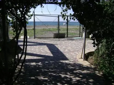 carousel image 1