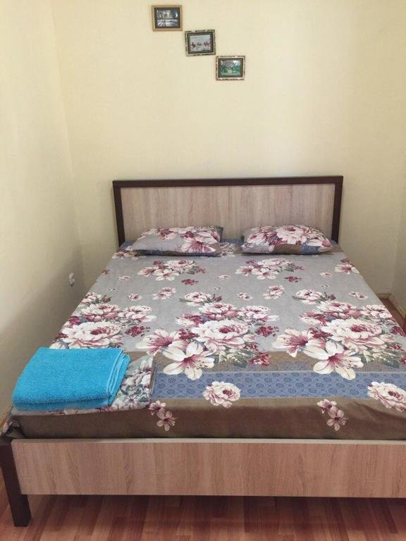Пицунда: Mini Hotel Agrba 1A