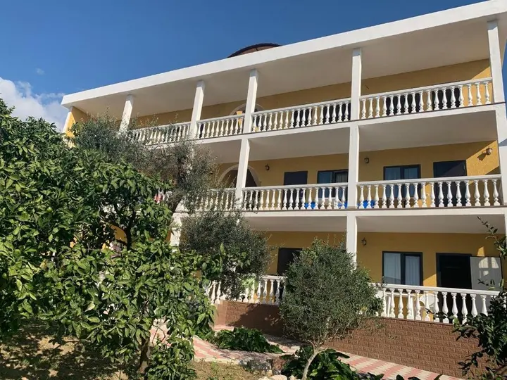 Верхняя Эшера: Отель Мэри