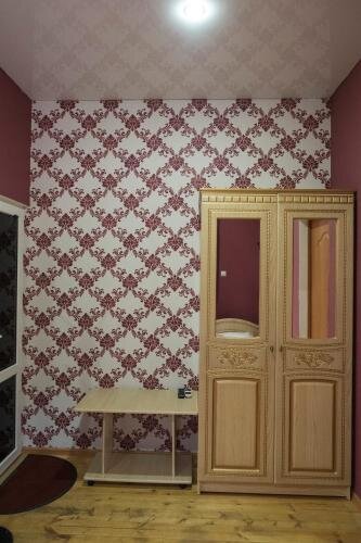 Верхняя Эшера: Mag House