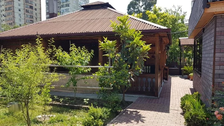 Гагра: Mini Hotel on Lakoba