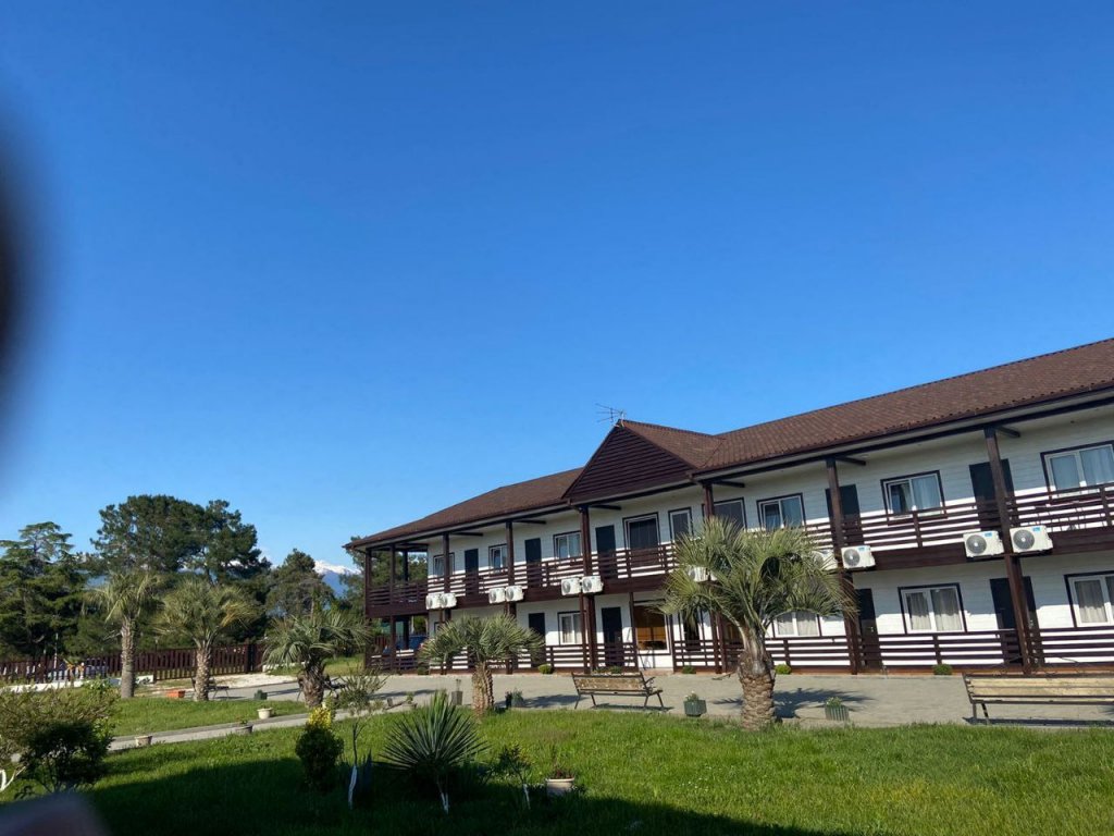 Пицунда: Al Mare Hotel