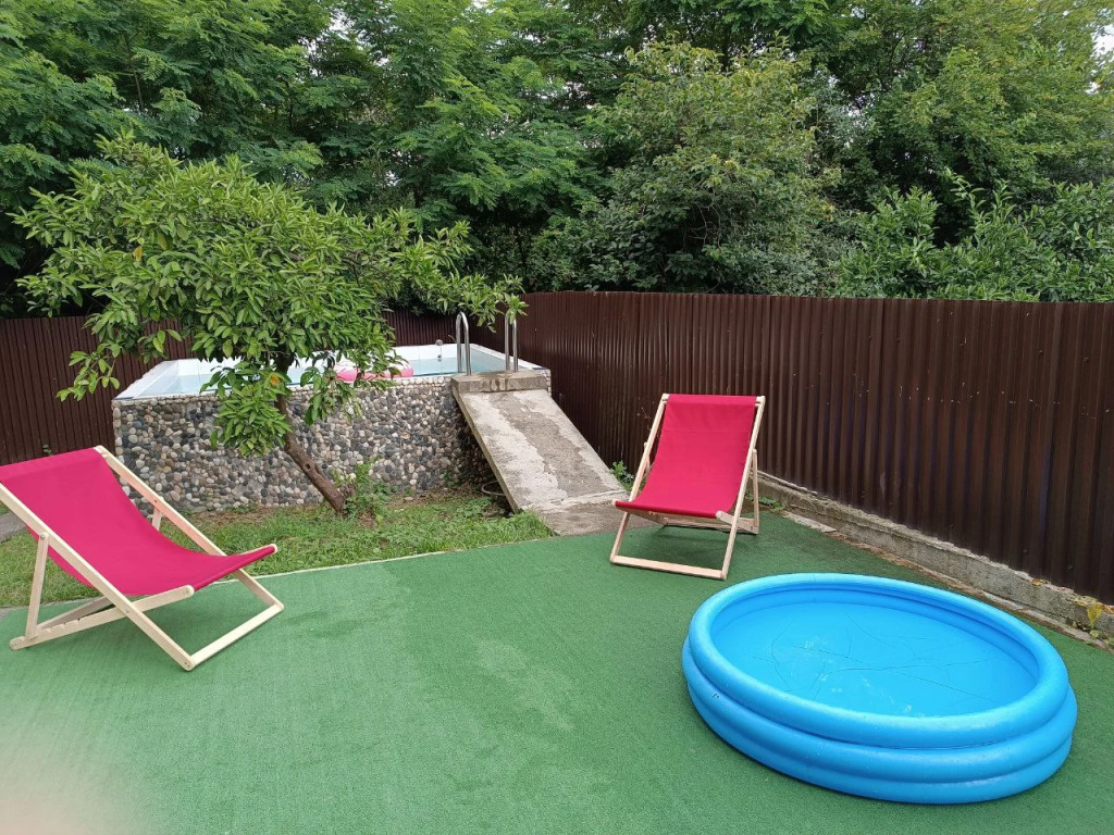 Сухум: Guest House Solnechny