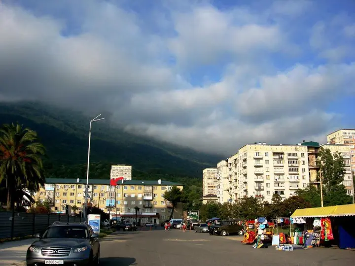 Гагра: Apartment na Abazgaa 49/1