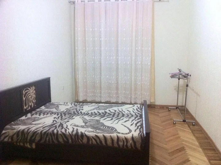 Сухум: Vacation Home on Vavilova 10