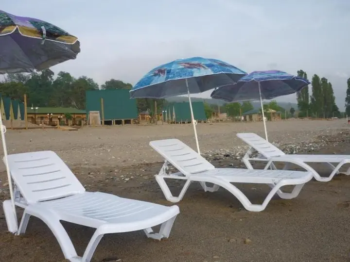 Сухум: Vacation Home on Vavilova 10