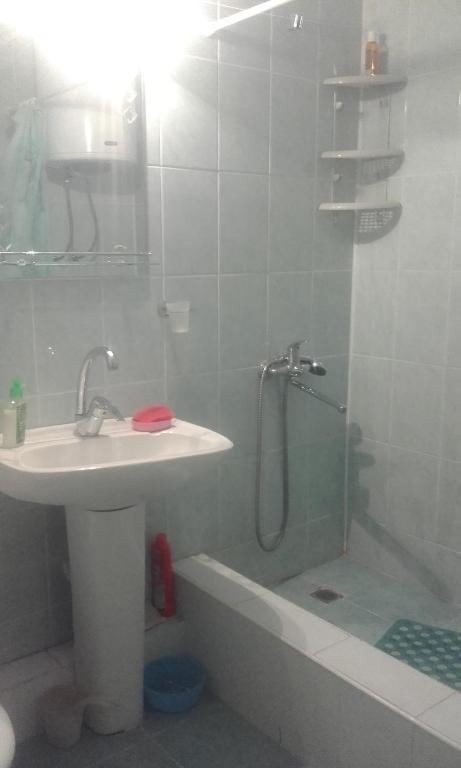 Гагра: Apartment on Abazgaa 39/4