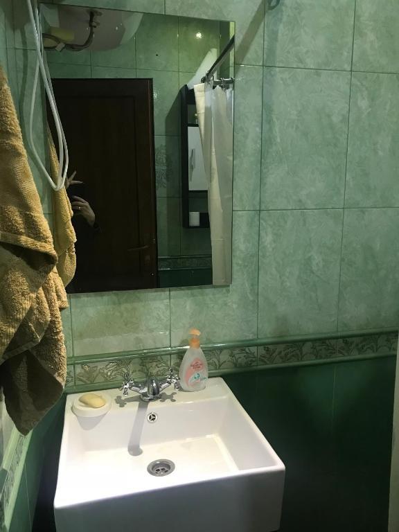 Сухум: Apartment on Akirtava 30