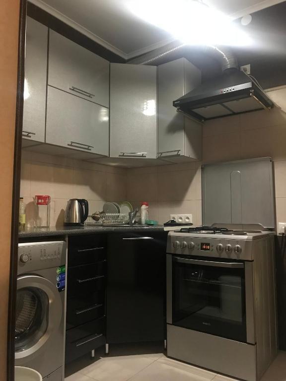 Сухум: Apartment on Akirtava 30