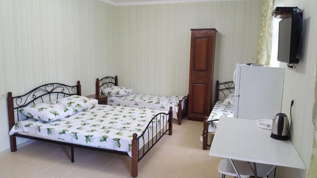 Гагра: Guest House Gorny Ruchei