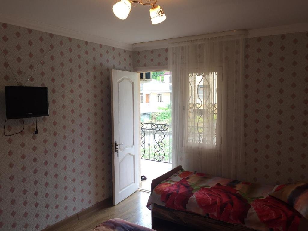 Сухум: Guest House Said