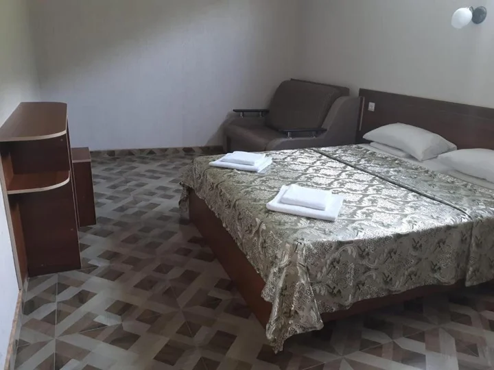 Лдзаа: Guesthouse Pecan