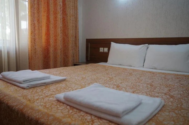 Лдзаа: Guesthouse Pecan
