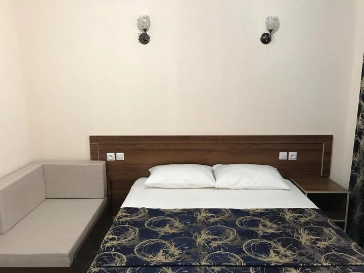 Лдзаа: Guesthouse Pecan