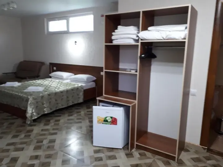 Лдзаа: Guesthouse Pecan