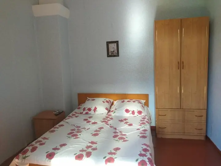 Гагра: Guesthouse on Kabardinskaya 139a