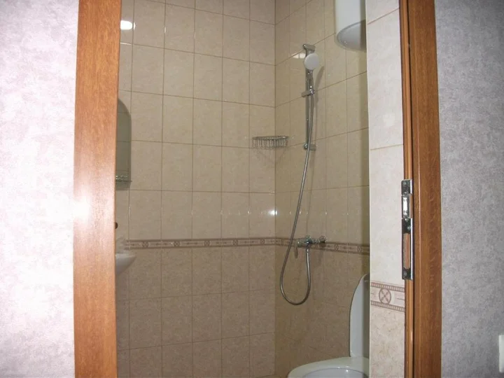 Гагра: Guesthouse on Kabardinskaya 139a