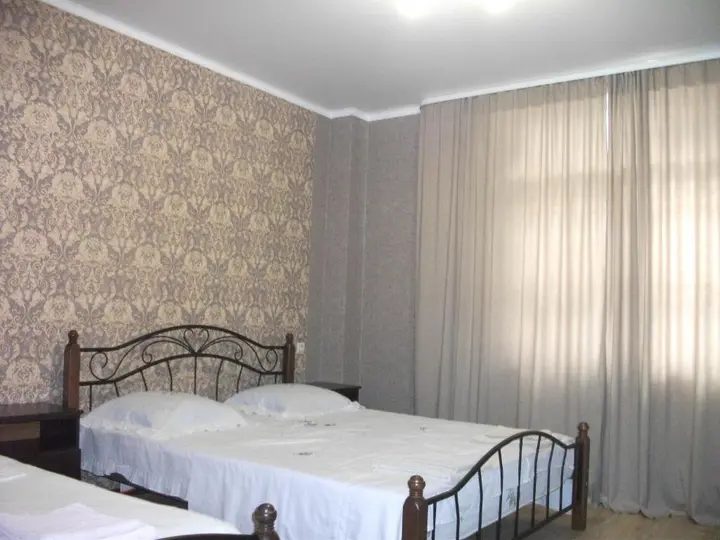 Гагра: Guesthouse on Kabardinskaya 139a