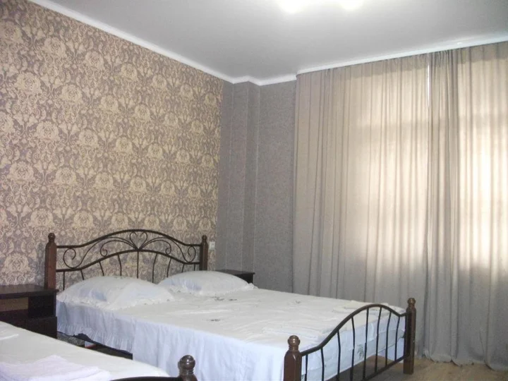 Гагра: Guesthouse on Kabardinskaya 139a