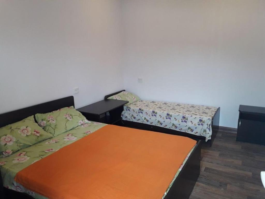 Цкуара: Guest house on Gagarina 10