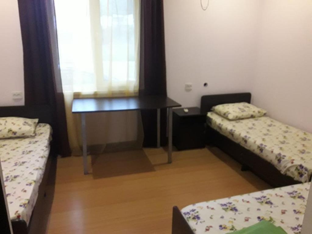 Цкуара: Guest house on Gagarina 10