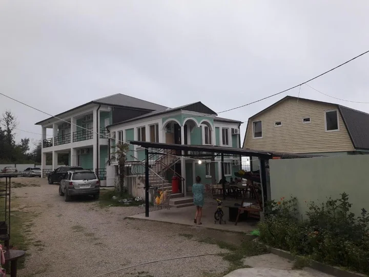Цкуара: Guest house on Gagarina 10