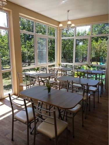 Новый Афон: Guest House Izumrud