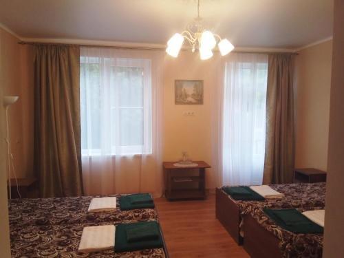 Новый Афон: Guest House Izumrud