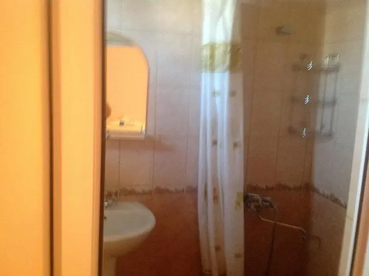 Гагра: Guest House on Shapsugskaya 2A