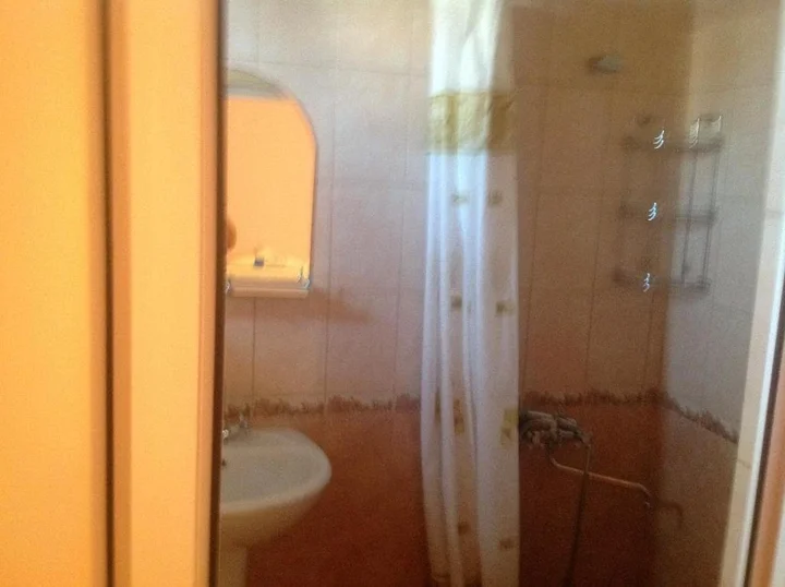 Гагра: Guest House on Shapsugskaya 2A