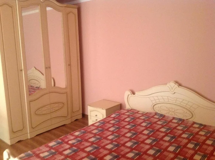 Гагра: Guest House on Shapsugskaya 2A