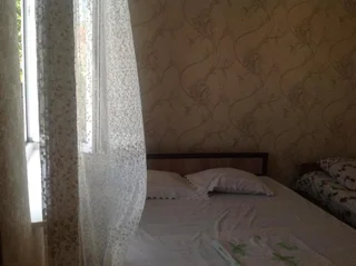 Гагра: Guest House on Shapsugskaya 2A