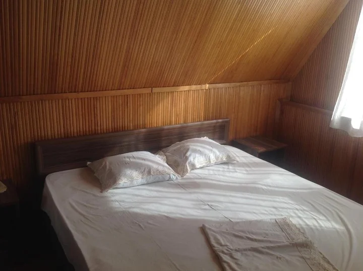 Гагра: Guest House on Shapsugskaya 2A