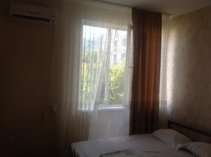 Гагра: Guest House on Shapsugskaya 2A