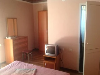Гагра: Guest House on Shapsugskaya 2A
