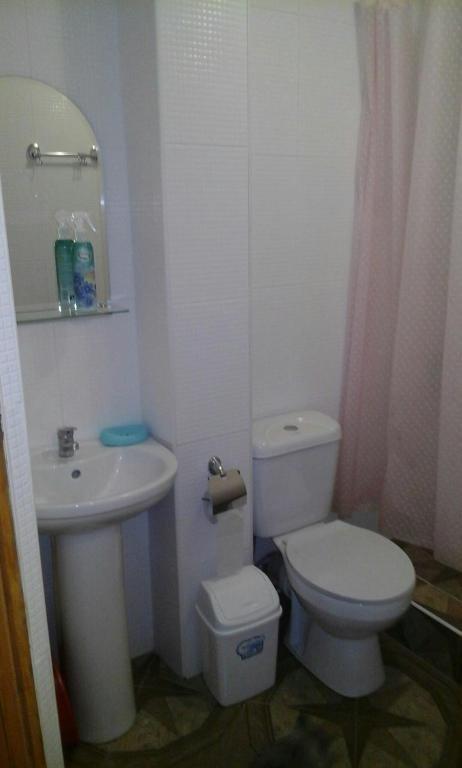 Гагра: Guest House on General Dbar 171a
