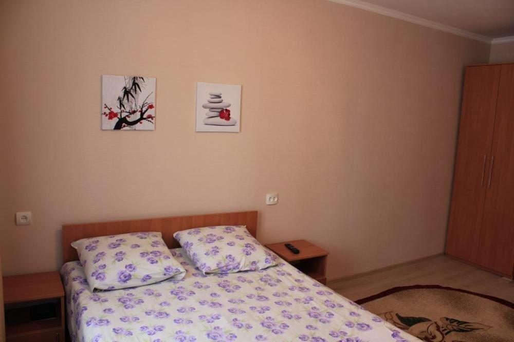Гагра: Guest House on General Dbar 171a
